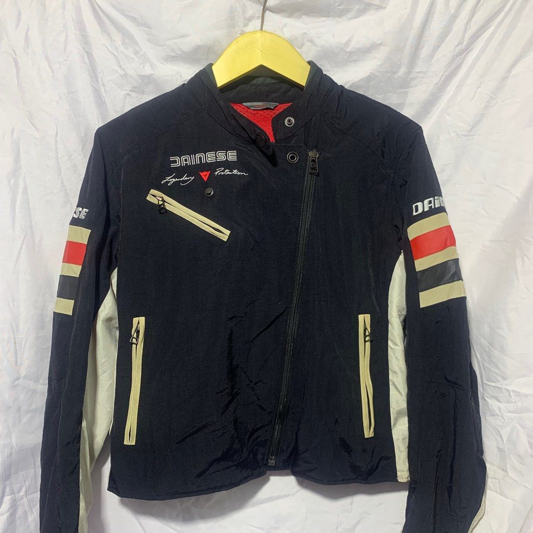Dainese Retro 8 Track textile jacket Fesyen Pria Pakaian Atasan di Carousell