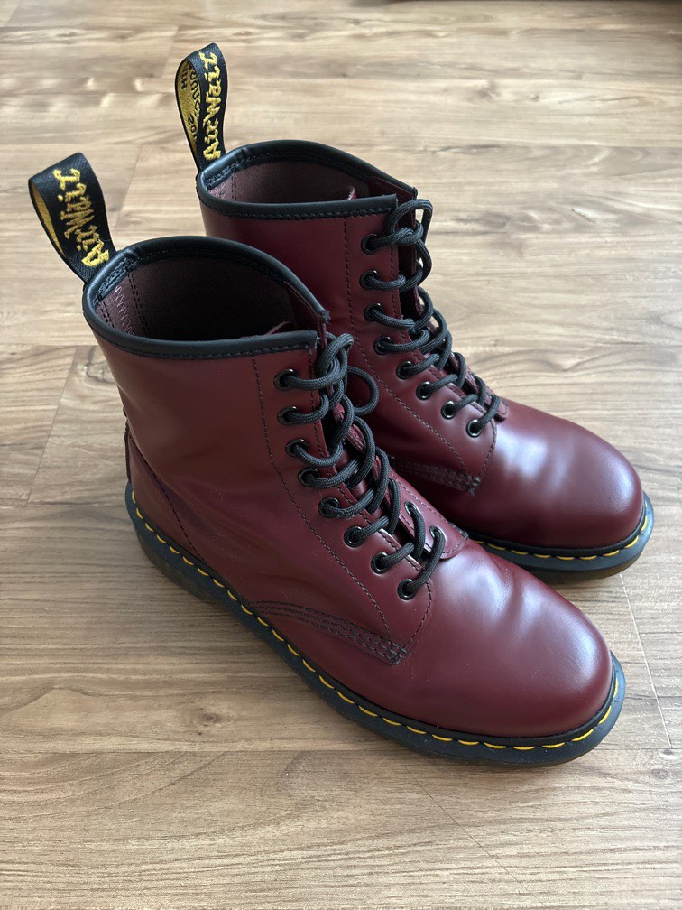 Cherry best sale red smooth