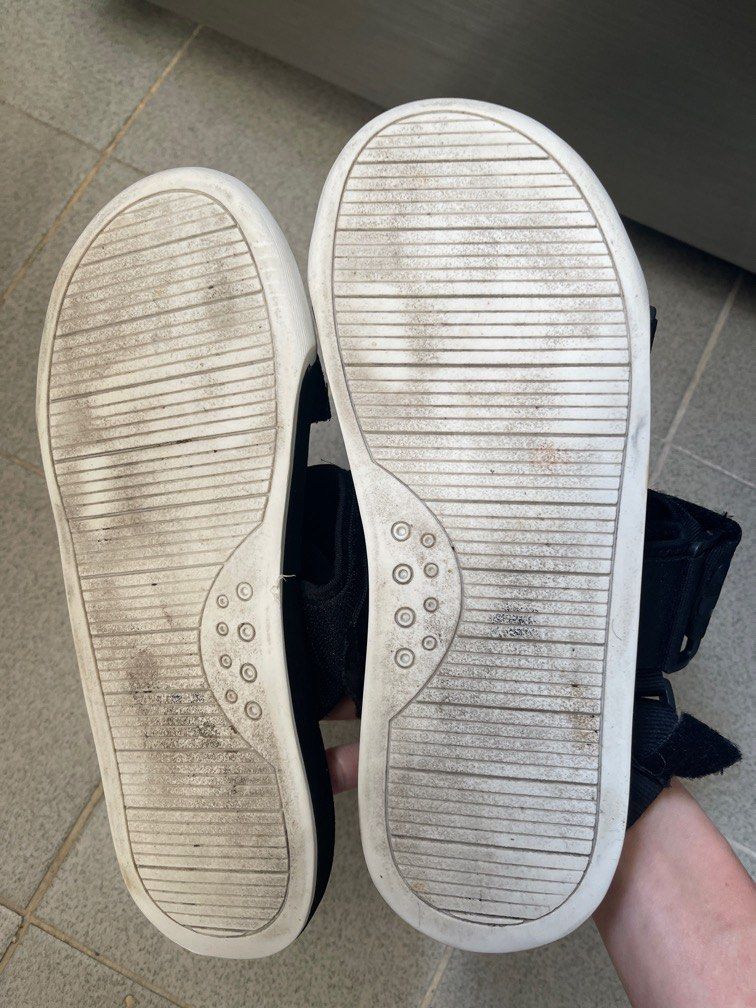 Euro clearance size 42.5