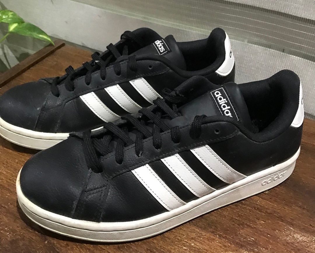 Adidas shoes hotsell free shipping