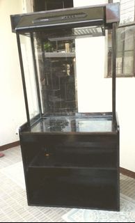 Fryer Table and Glass Enclosure with Smoke Filter