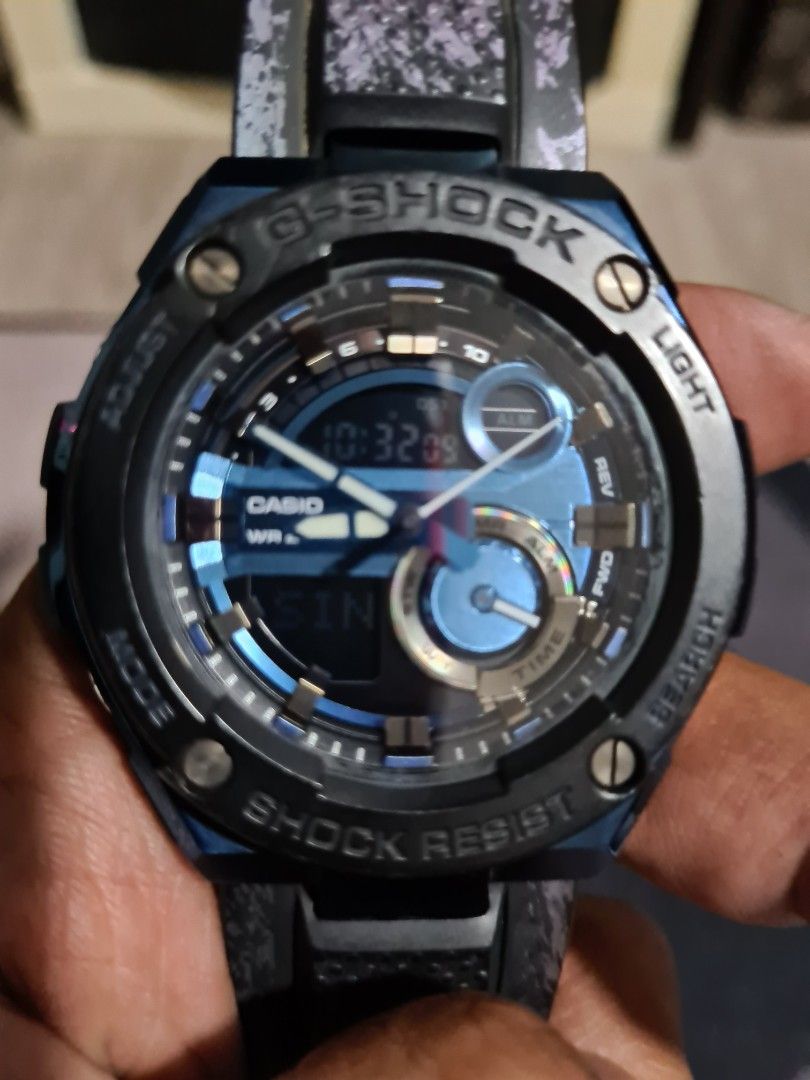 G SHOCK LUMINOX
