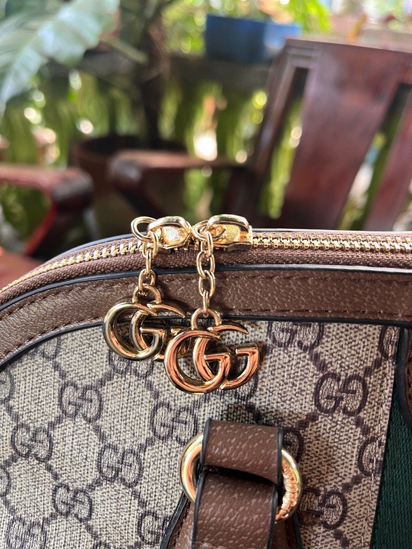 Gucci medium top handle bag shop