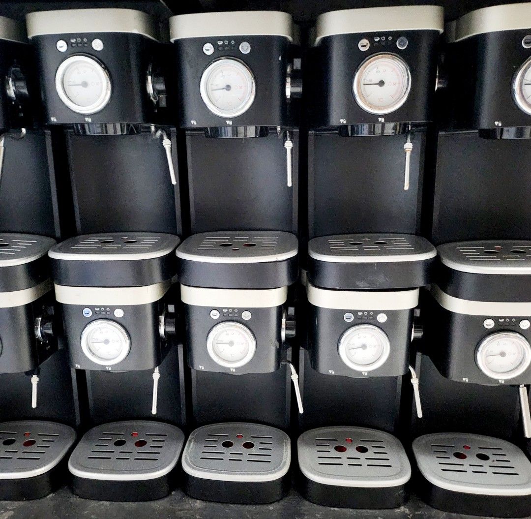 HEAVY DUTY 15BAR ESPRESSO MACHINE SLIM ANKO (Category: Coffee Machines & Makers) located in Bulacan. Submitted by iamvanillapeach (Listing ID 1286029485, Image 1). Description: With 1 month service warranty. Almost new. You can try in actual if pick up..