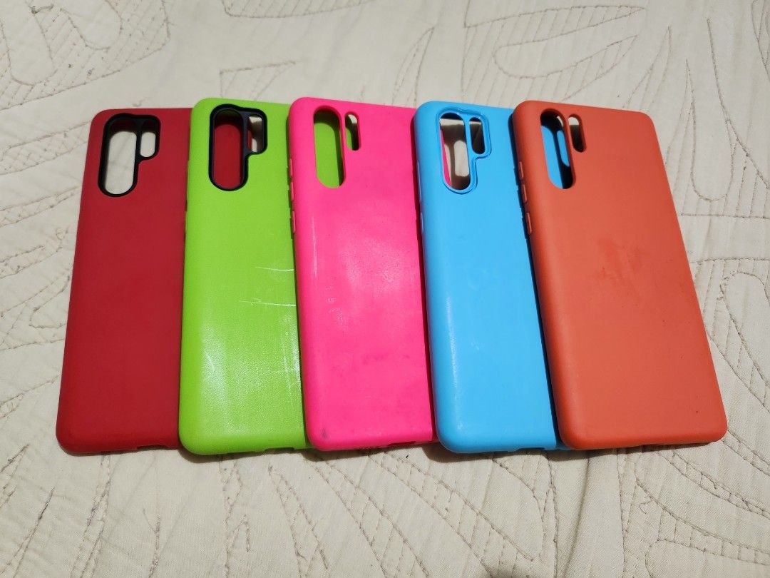 Huawei P30 pro casing (Category: Cases & Sleeves) located in Rizal. Submitted by yugies888 (Listing ID 1286166714, Image 3). Description: 20pcs huawei p30 pro Mostly unused nastocked lang Meron used condition bale free nlng May 5 colored casing n unused (brandnew) maybe sa long storage medyo nagsticky ang texture but ok n ok p 😊.