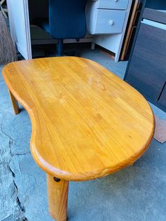 JAPAN SURPLUS FURNITURE (AS-IS ITEM) FOLDABLE CENTER TABLE  IN GOOD CONDITION  SIZE  35L x 22.5W x 12.5H in inches