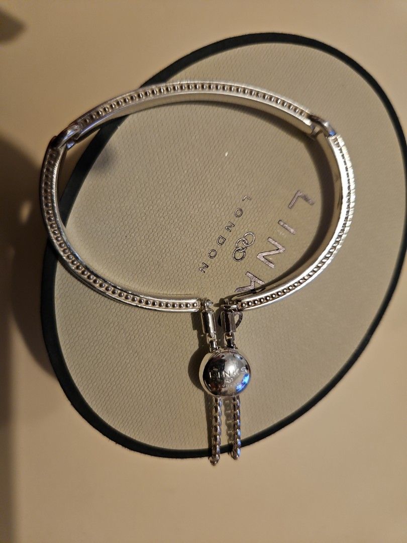 Links discount narrative bracelet