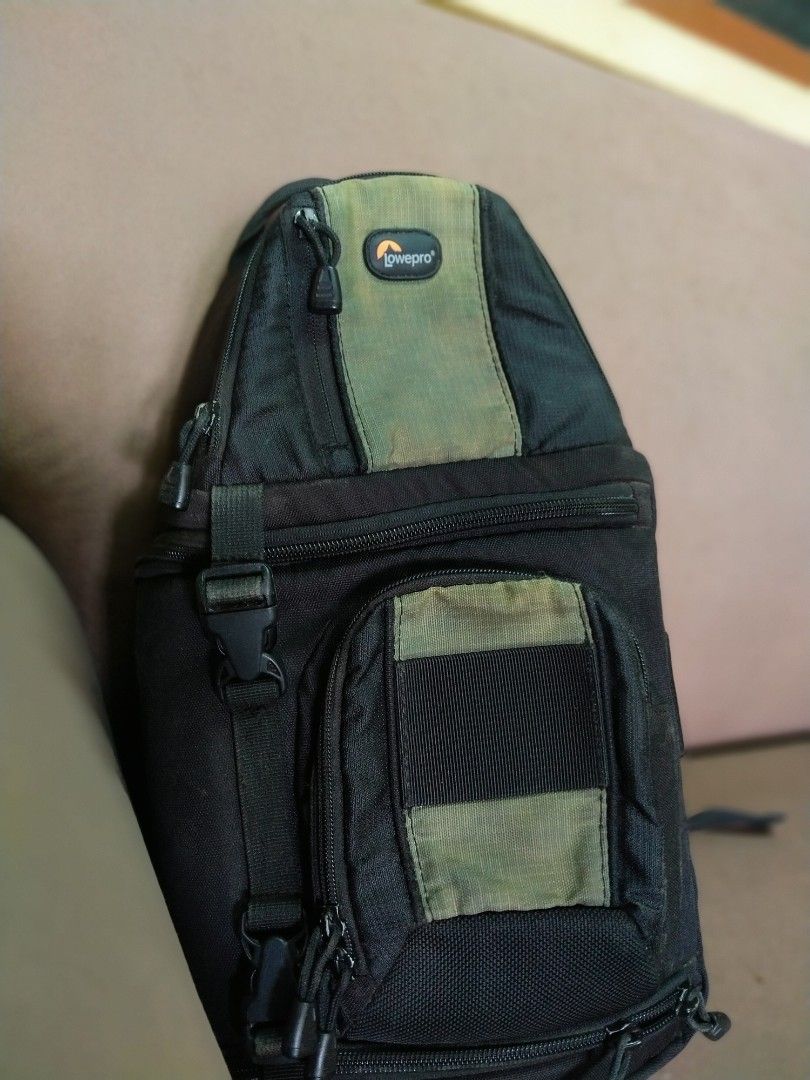 Lowepro best sale slingshot 102