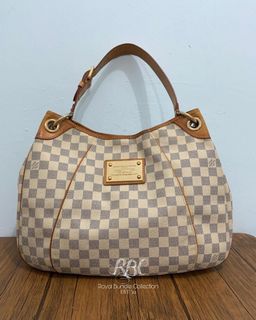 (Category: ) located in . Submitted by RoyalBundleCollection (Listing ID 1286091316, Image 1). Description: .