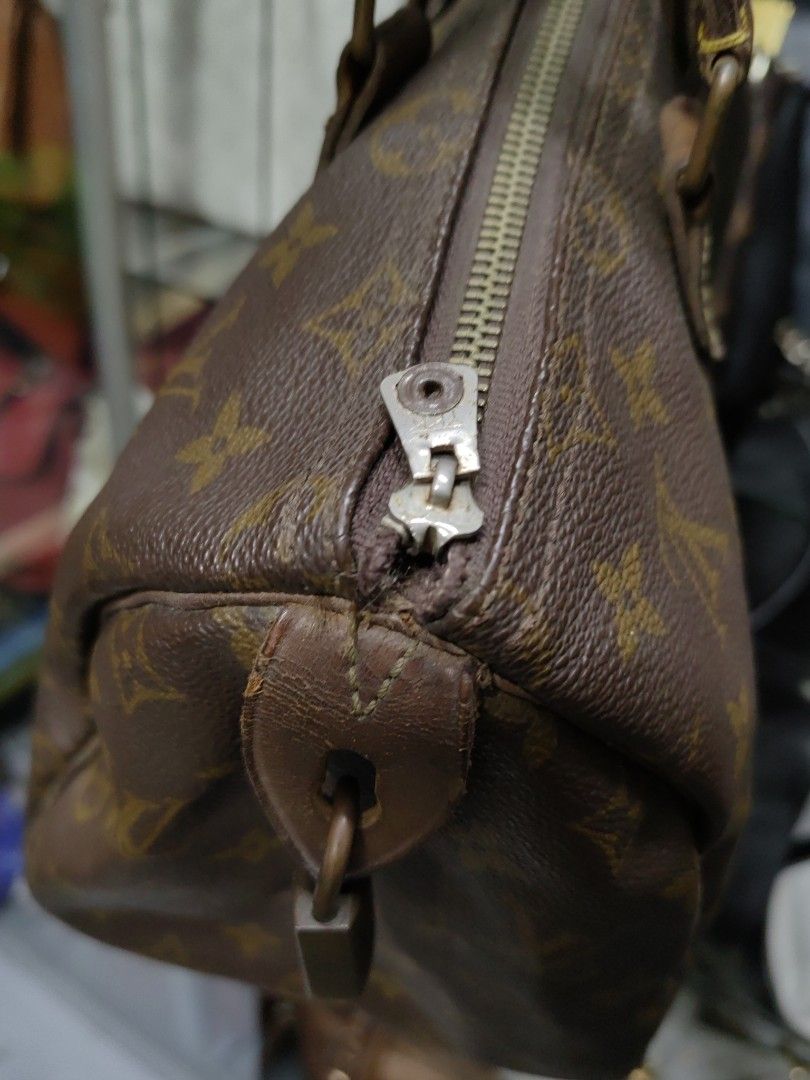 LV ORIG (Category: Luxury Bags & Wallets) located in Davao. Submitted by daneyvintage (Listing ID 1286115847, Image 3). Description: .