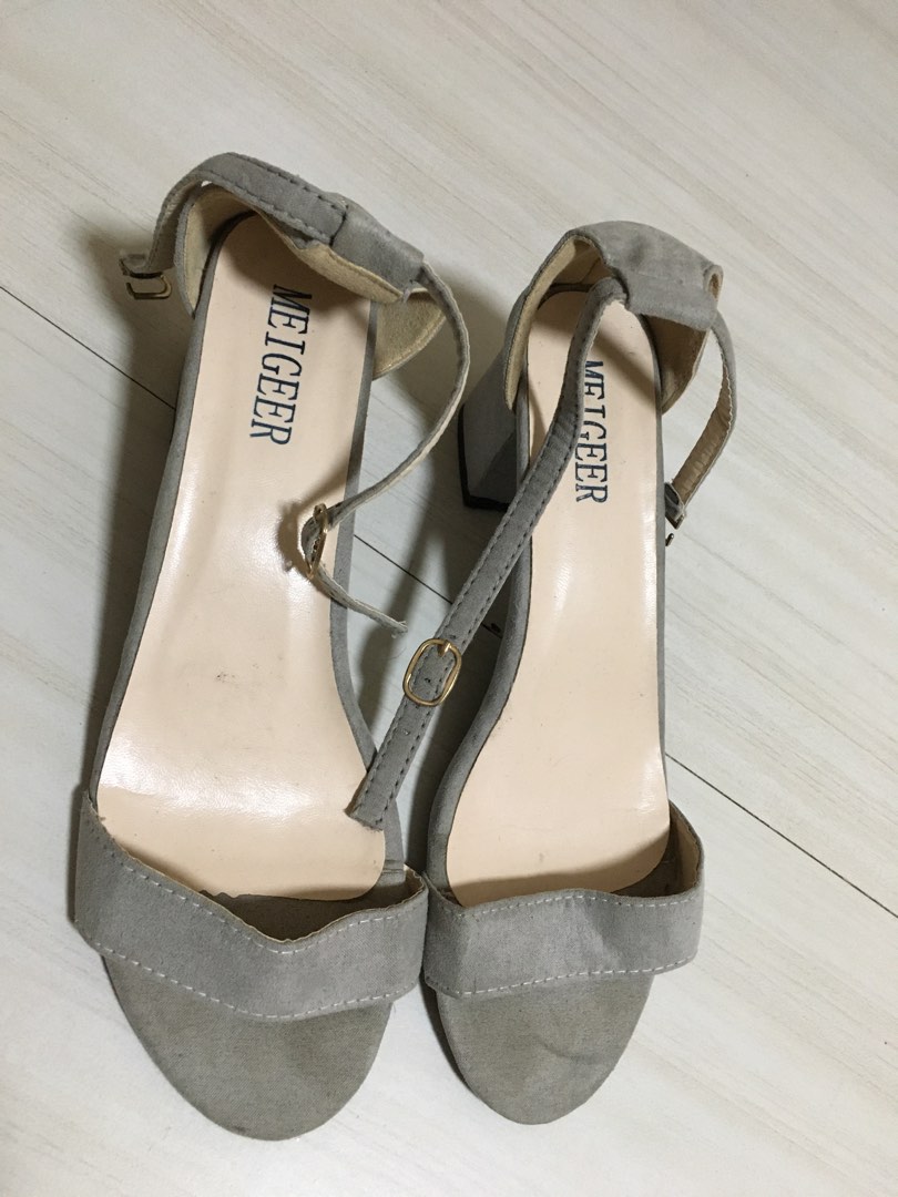 Meigeer Women s Fashion Footwear Heels on Carousell