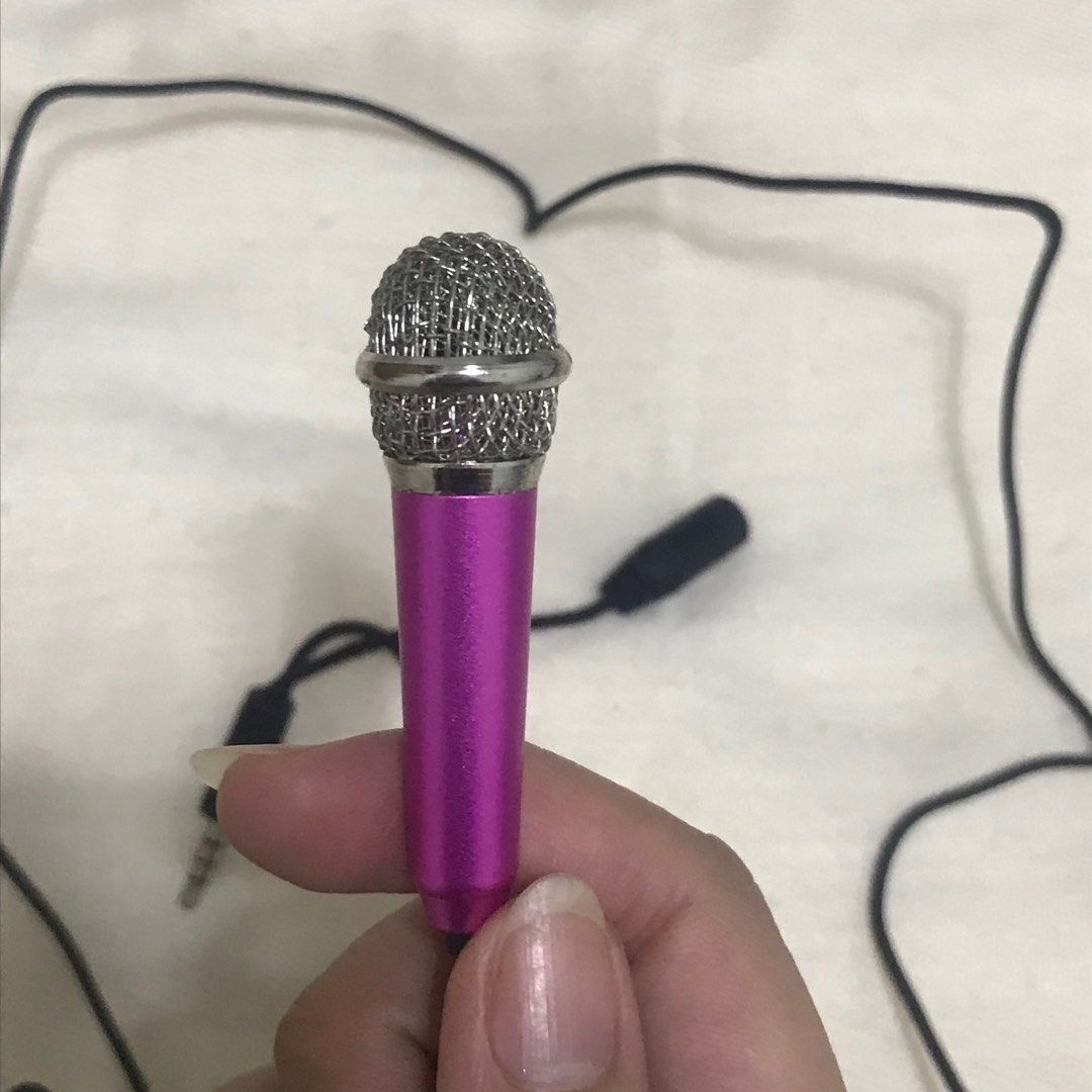 Mini microphone (Category: Microphones) located in Cavite. Submitted by chikzie (Listing ID 1286136616, Image 2). Description: .