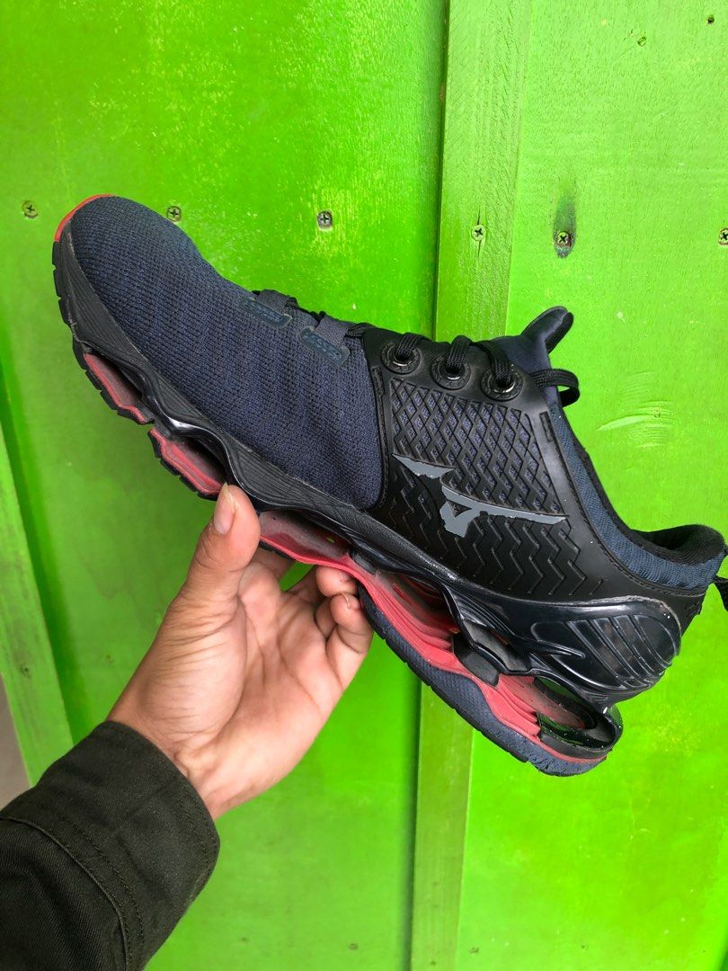 Mizuno deals prophecy 9.5