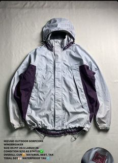 (Category: ) located in . Submitted by flames.thrift (Listing ID 1286021742, Image 1). Description: .