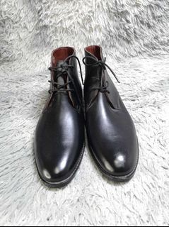 Modello Madras Black Leather Ankle Boots