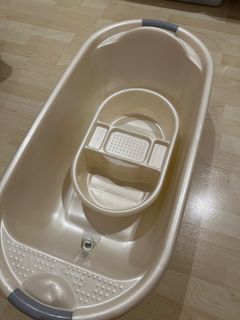 Mother Care Bath tub