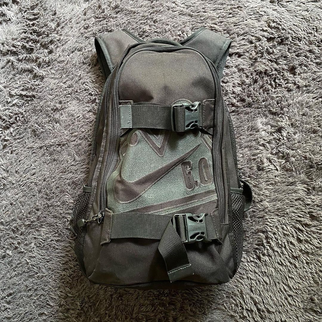 Nike 6.0 backpack hotsell