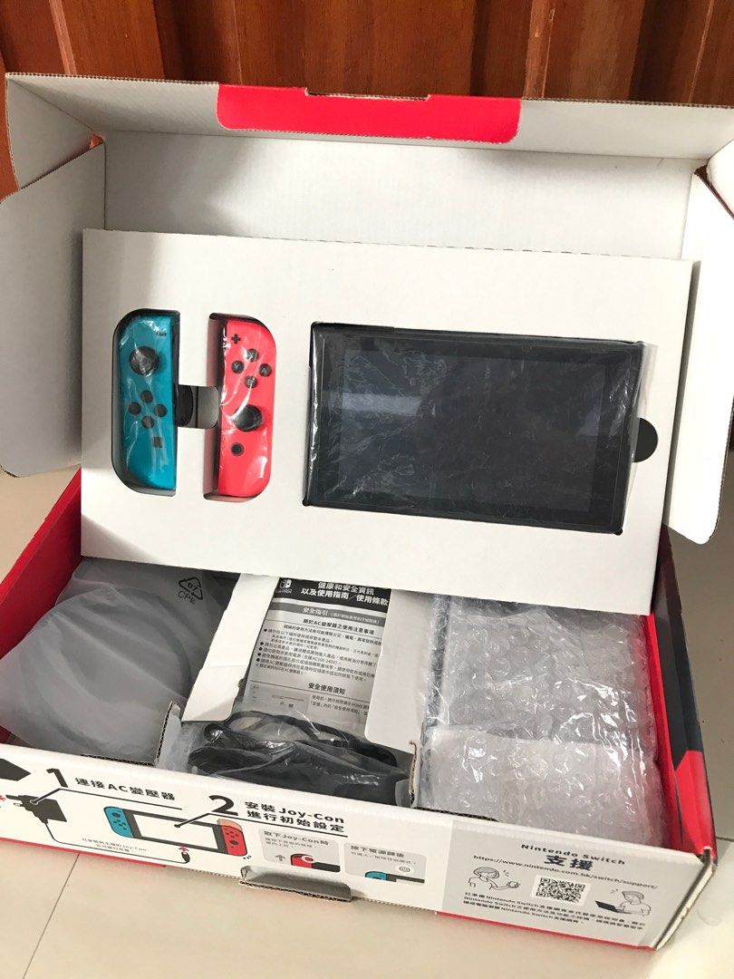 Nintendo Switch Secondhand Animal Crossing In Good Condition (Category: Nintendo) located in Mandaluyong City. Submitted by chiacells (Listing ID 1286137649, Image 3). Description: Inclusions: - 1 console - 1 switch dock - joy con (left) - joy con (right) - 1 nintendo switch AC adapter - option to buy one or two of the games i have. just lmk. bihira na magamit. need funds for more important things can test upon meetup. can do meetups or ship item