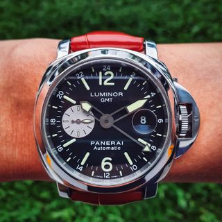 Panerai pam hotsell 88 review