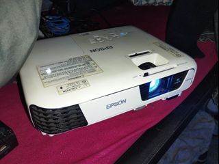 Projector EB-S31