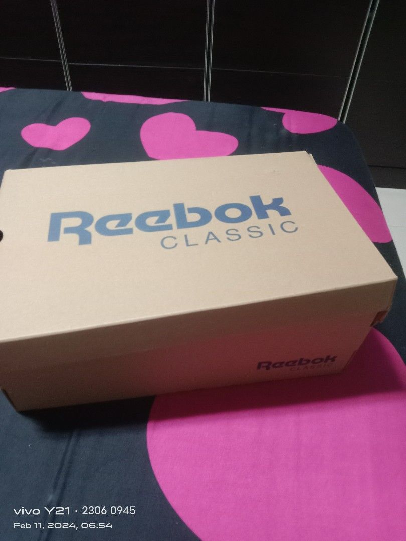 Reebok box discount
