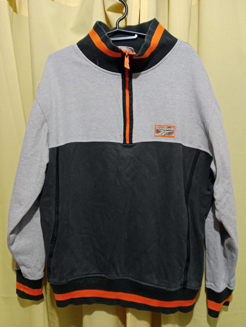 Half zip reebok hotsell