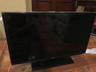 Samsung LED TV 40in UA40EH5000 (for parts)