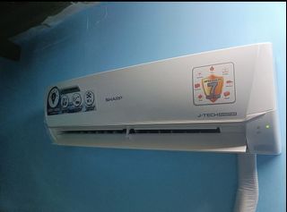 Samsung Window Type Inverter Aircon, TV & Home Appliances, Air ...