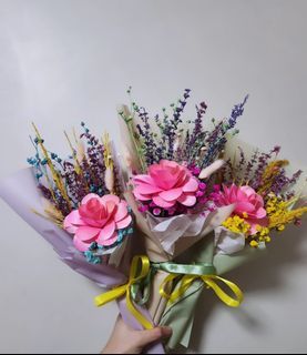 Small dried bouquet