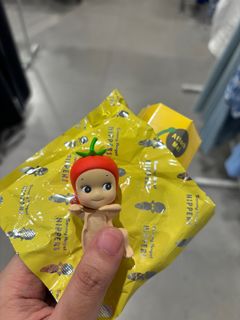(Category: ) located in . Submitted by pautheresee (Listing ID 1286066882, Image 1). Description: .