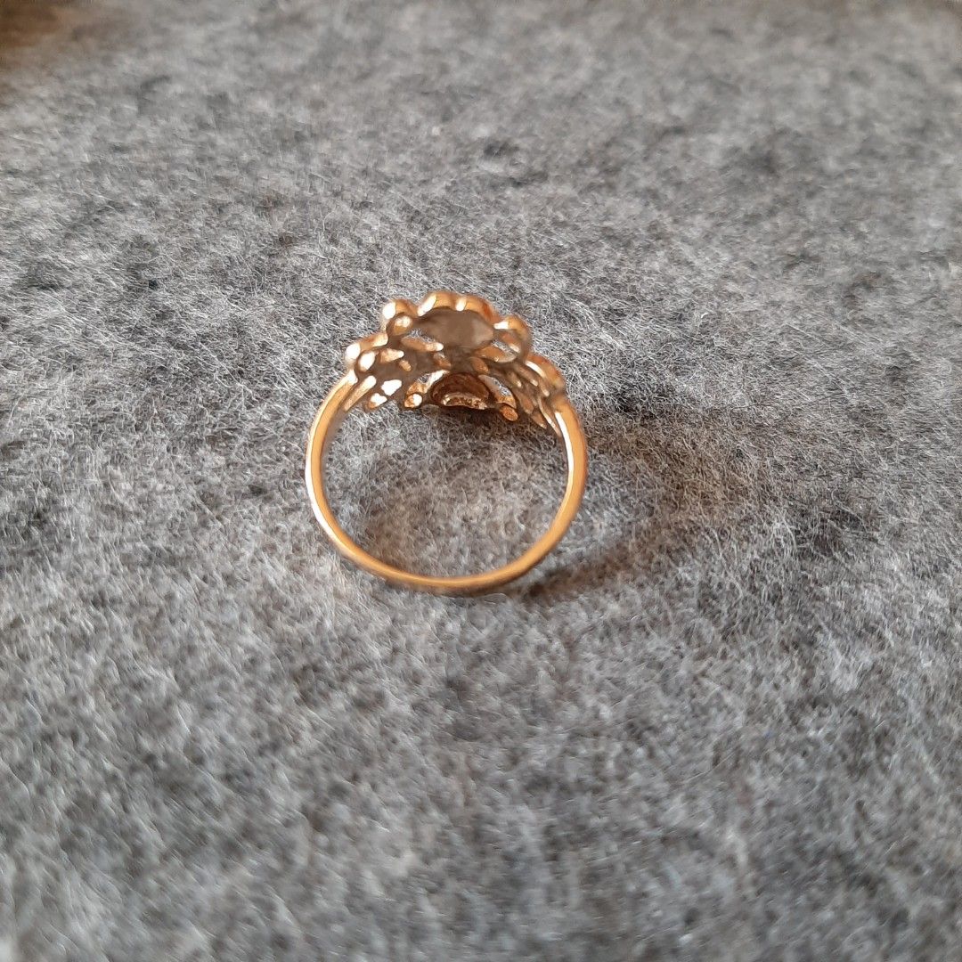 Statement Gold Ring (Category: Rings) located in Antipolo. Submitted by beanclsy (Listing ID 1286036418, Image 2). Description: #2024declutter.