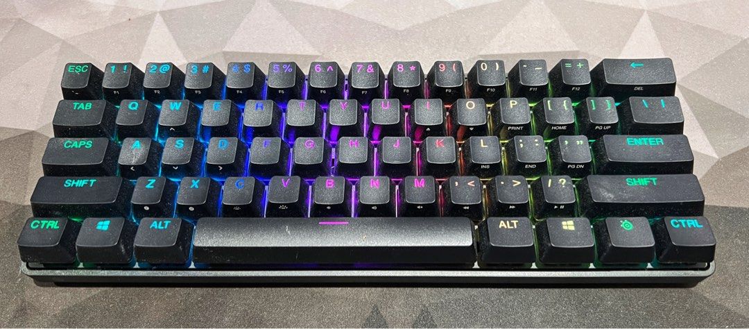 SteelSeries Apex Pro Mini Wireless (Category: Computer Keyboard) located in Quezon City. Submitted by bsy_8 (Listing ID 1286127299, Image 2). Description: SteelSeries Apex Pro Mini Wireless Bought from the US last December 2023 Like new, used less than 5 times Box, wires, tools included RFS: impulse buy, still prefer my Keychron keyboard.