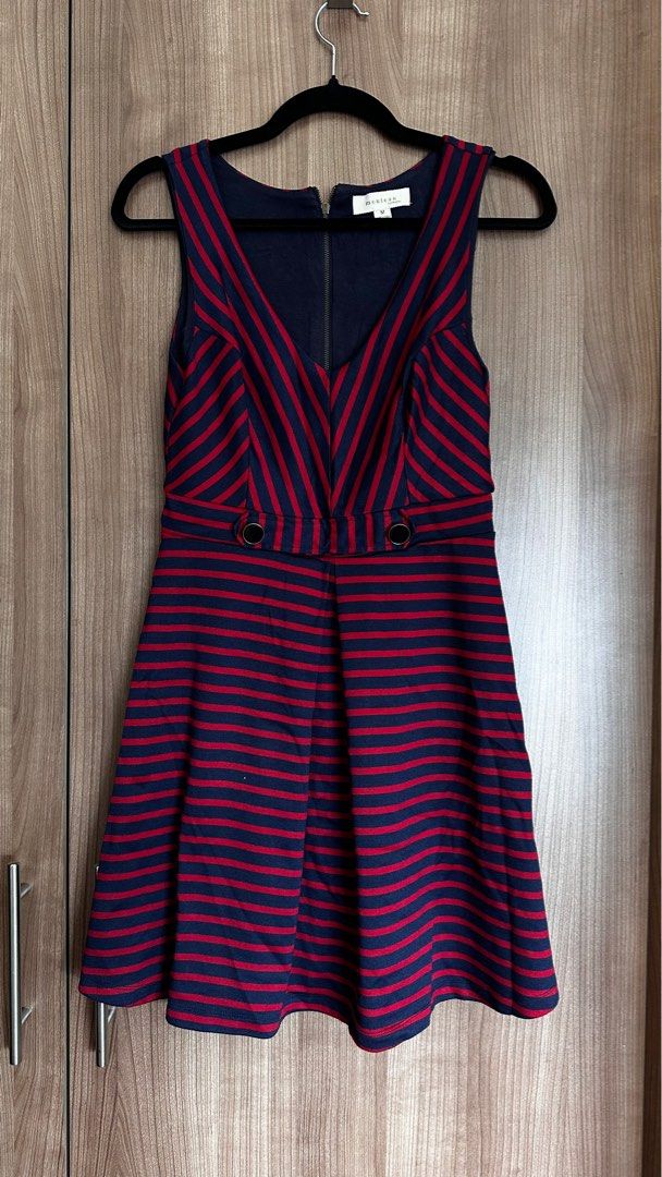 Stripe sailor a-line dress (Category: Dresses) located in Taguig. Submitted by cnazmd (Listing ID 1286067306, Image 2). Description: Stretchable Can fit medium to large.