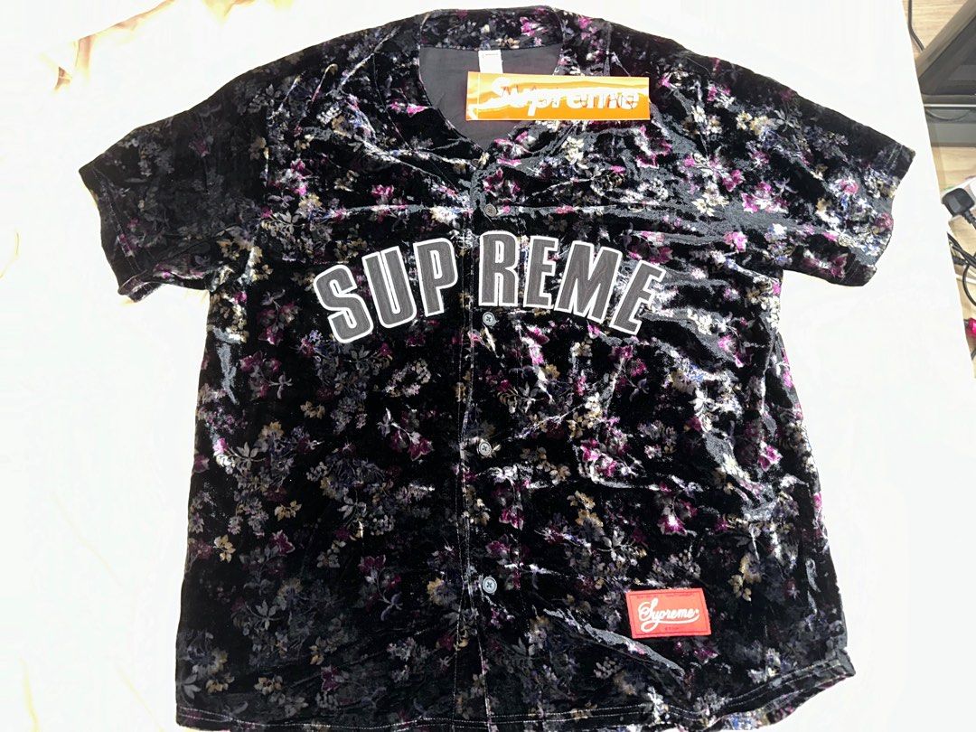 Supreme Floral baseball jersey, 男裝, 外套及戶外衣服- Carousell