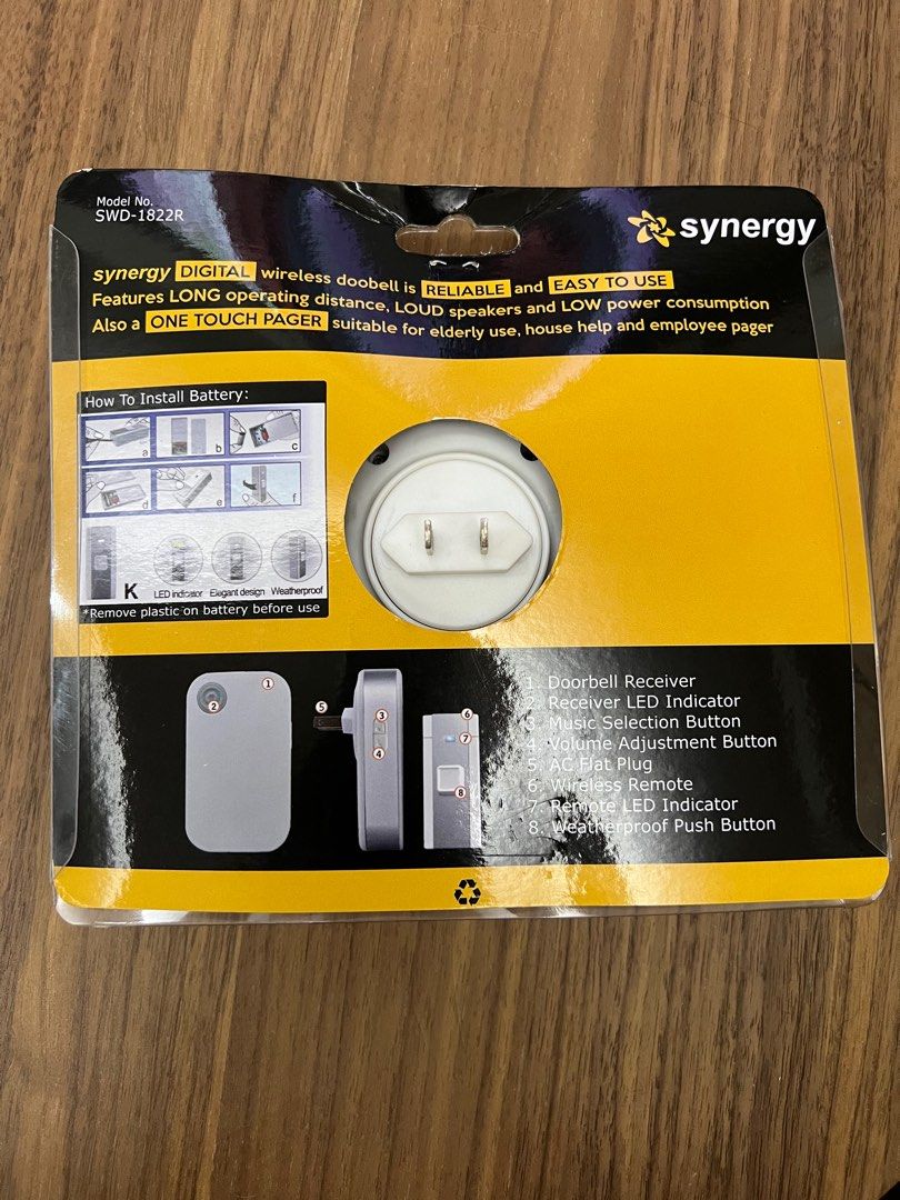 Synergy Wireless Doorbell Set (Category: Peephole Viewers & Doorbells) located in Santa Maria. Submitted by lili_mc (Listing ID 1286118955, Image 2). Description: Still sealed.