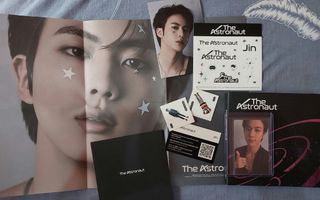 The Astronaut by Jin version 01 & 02 set