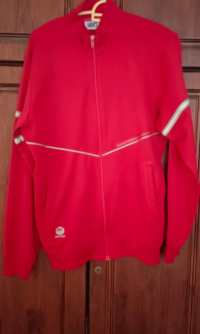 Traktop asics rekoder (Category: Activewear) located in Ipoh. Submitted by darysharkatering (Listing ID 1286057429, Image 1). Description: .