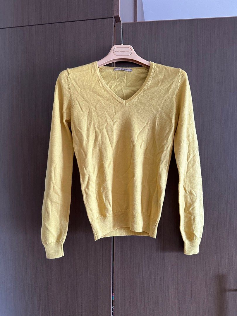 Uniqlo yellow LS sweater Women s Fashion Tops Longsleeves on