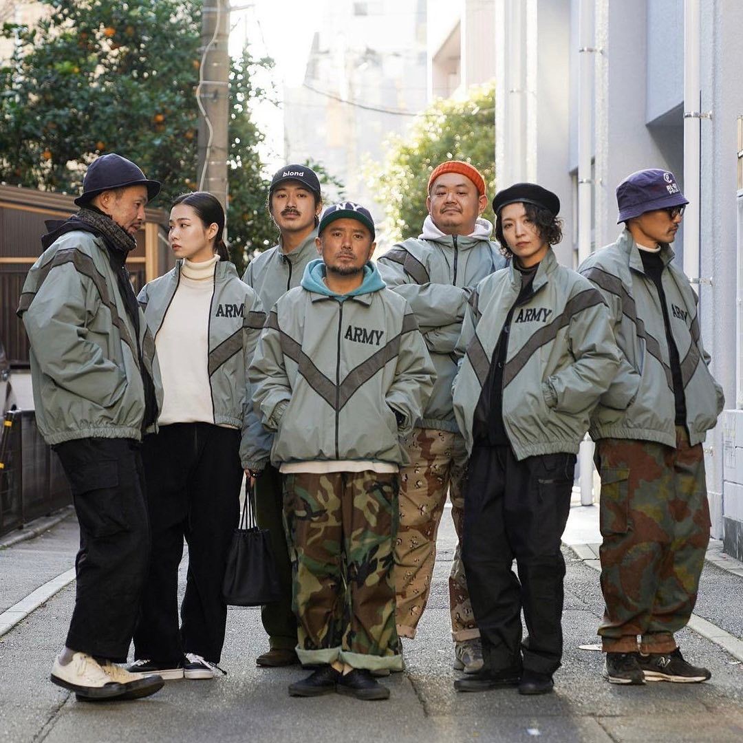 U.S. Army IPFU Physical Fitness Uniform windbreaker Reflective Jacket Fesyen Pria Pakaian Baju Luaran di Carousell