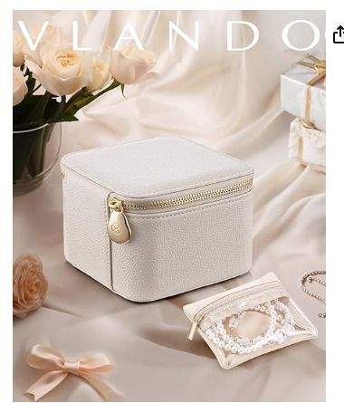 Vlando Small Jewelry Box Organizer Travel Jewelry Storage with 6