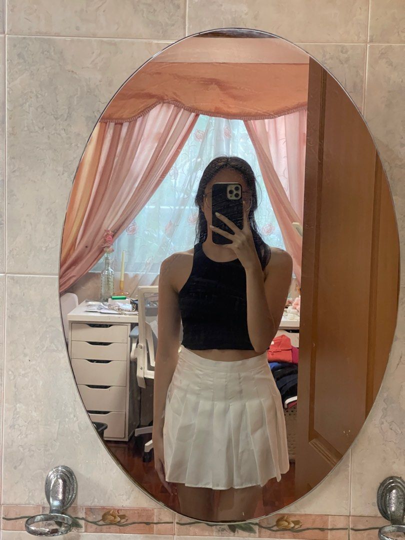 White Tennis Skirt (Category: Skirts) located in Quezon City. Submitted by biscoffmatcha (Listing ID 1286101177, Image 3). Description: - not my style anymore - has inner shorts! - fits xxs-xs tags: y2k vintage aesthetic coquette pinterest bella hadid zara shein h&m bershka mango uniqlo thrift ukay arawtheline velour hunvintage vintheline shopflorice lovedianna miu the label .