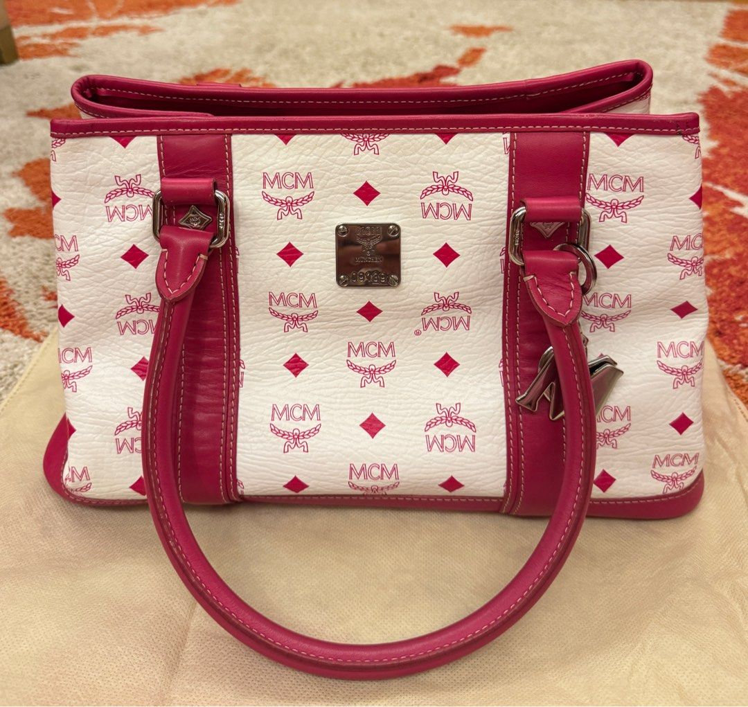 100% Authentic MCM Hand bag (Category: Luxury Bags & Wallets) located in Makati City. Submitted by mcgarado (Listing ID 1286400374, Image 2). Description: Authentic MCM Hand bag In good condition minimal flaws inside the bag please look carefully the photos. Provided dust bag only .