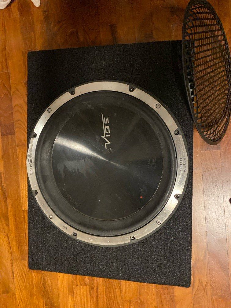12” sealed subwoofer.