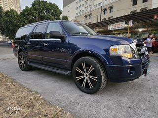2013 series Ford Expedition XLT EL Auto