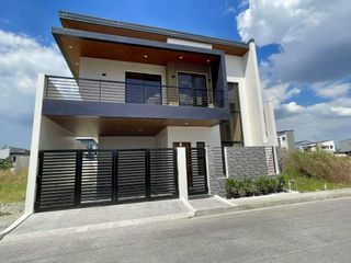 4 bedrooms house for sale in pasig greenwoods exec village accessible to bgc taguog makati and ortigas