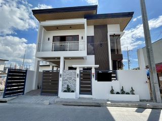 4 bedrooms modern house for sale in greenwoods exec village accessible to ortigas makati eastwood bgc
