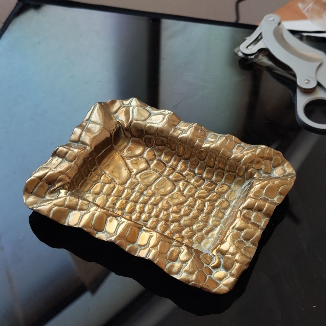 英國製 england brass alligator crocodile cigar ashtray plate 小型 黃銅 鱷魚 皮革