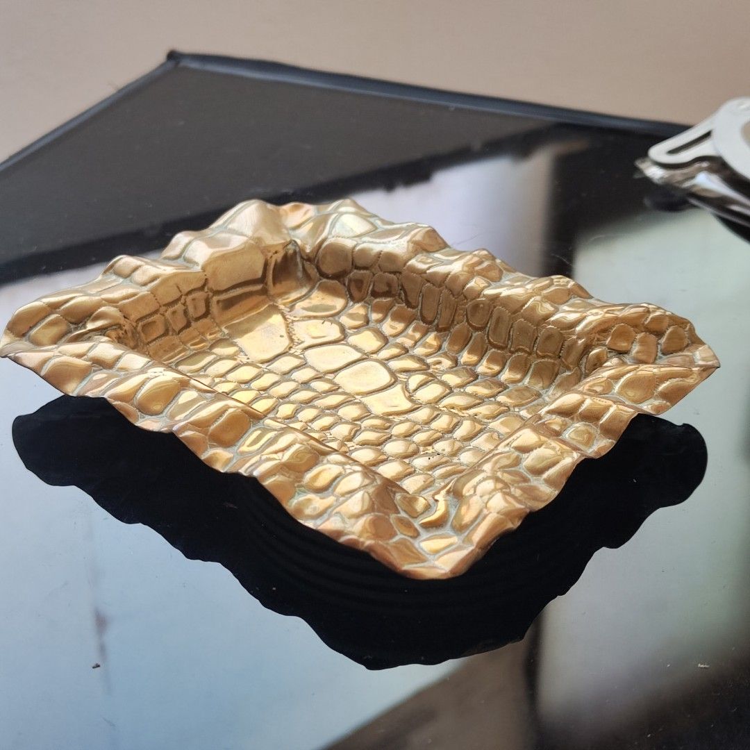 英國製 england brass alligator crocodile cigar ashtray plate 小型 黃銅 鱷魚 皮革