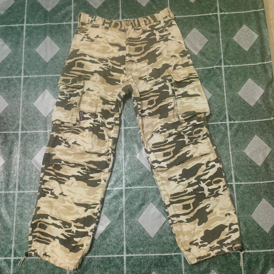 Akademiks cargo pants online