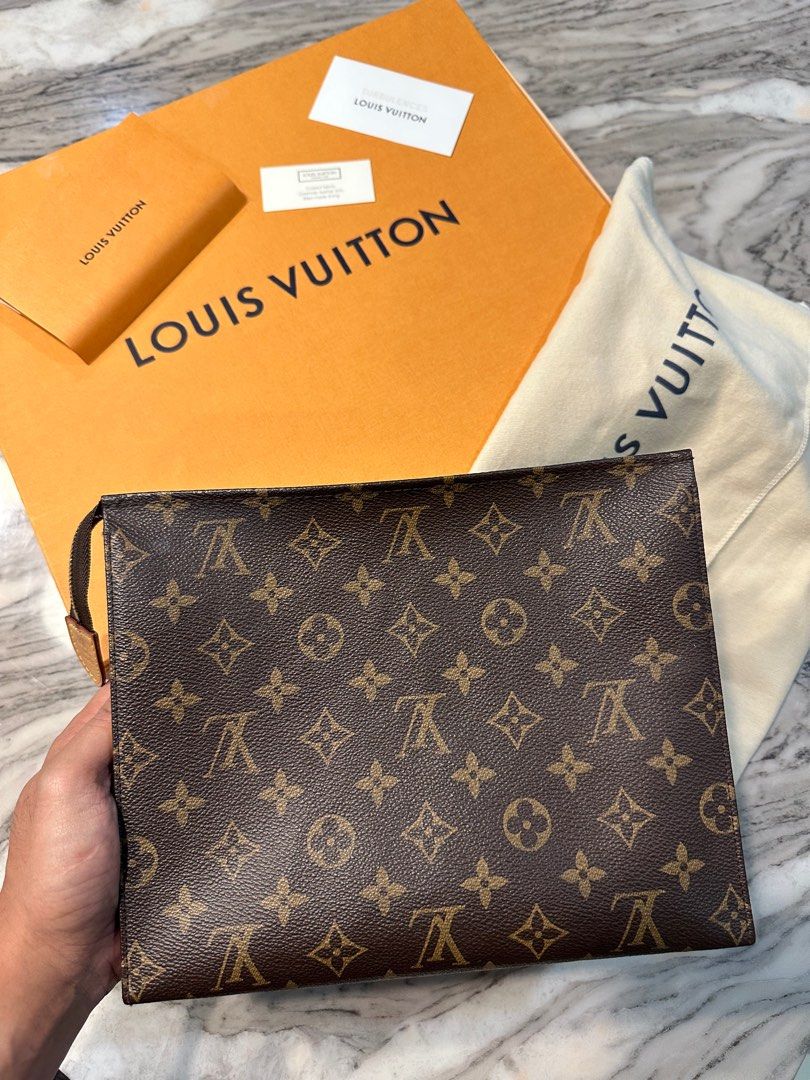 Louis vuitton toiletry sales pouch 26 for sale